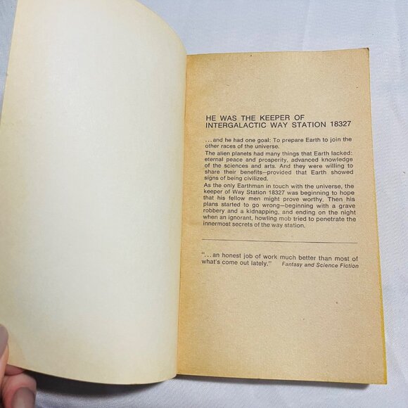 Way Station By Clifford D. Simak 1973 Manor Book Third Printing Paperback Scienc - Picture 4 of 6